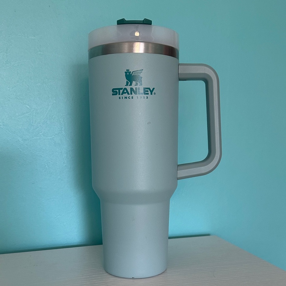 Stanley Light Aqua Travel Mug with Handle 40oz